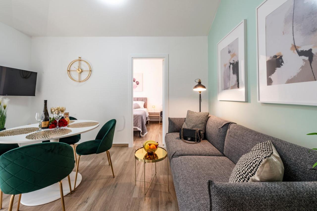 Apartment Kate With Free Parking ドゥブロブニク エクステリア 写真